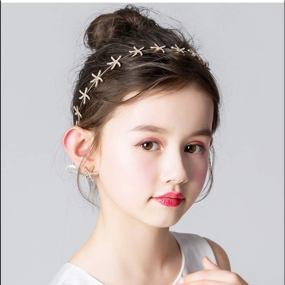 Other - Bienvenu Girl’s Gold Crystal Starfish Crown/Headband